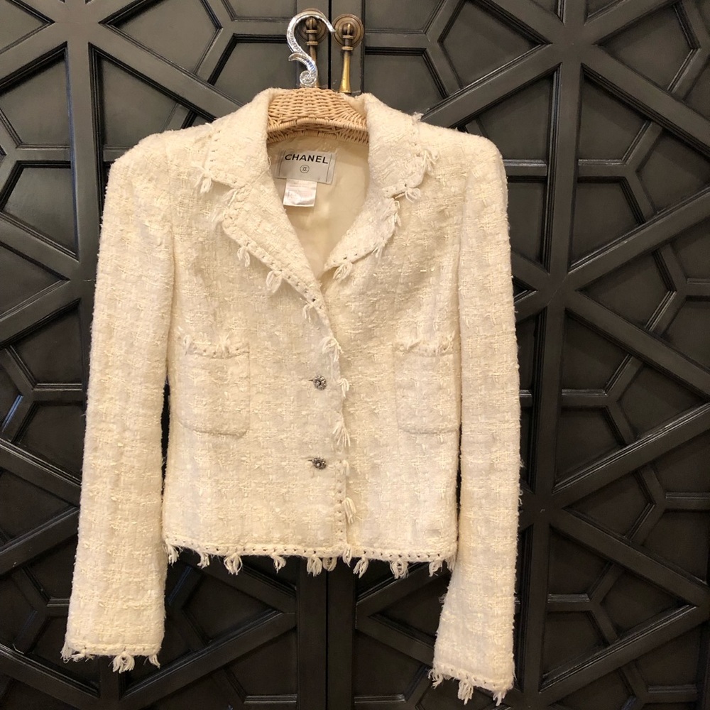 CHANEL Tweed Jacket size 38